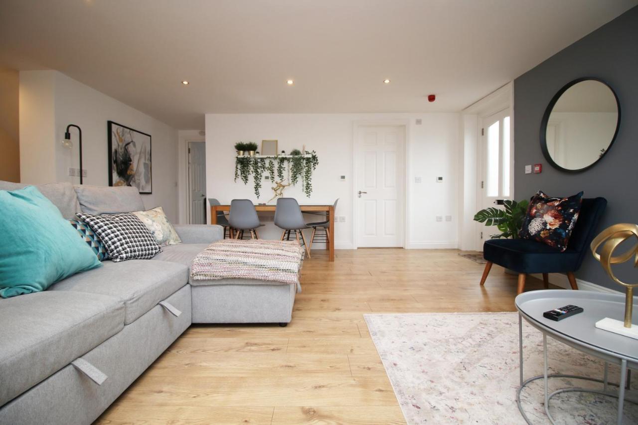 Flat 1 Batheaston By Mia Living Stylish 1 Bedroom Property With Free Parking Exteriör bild