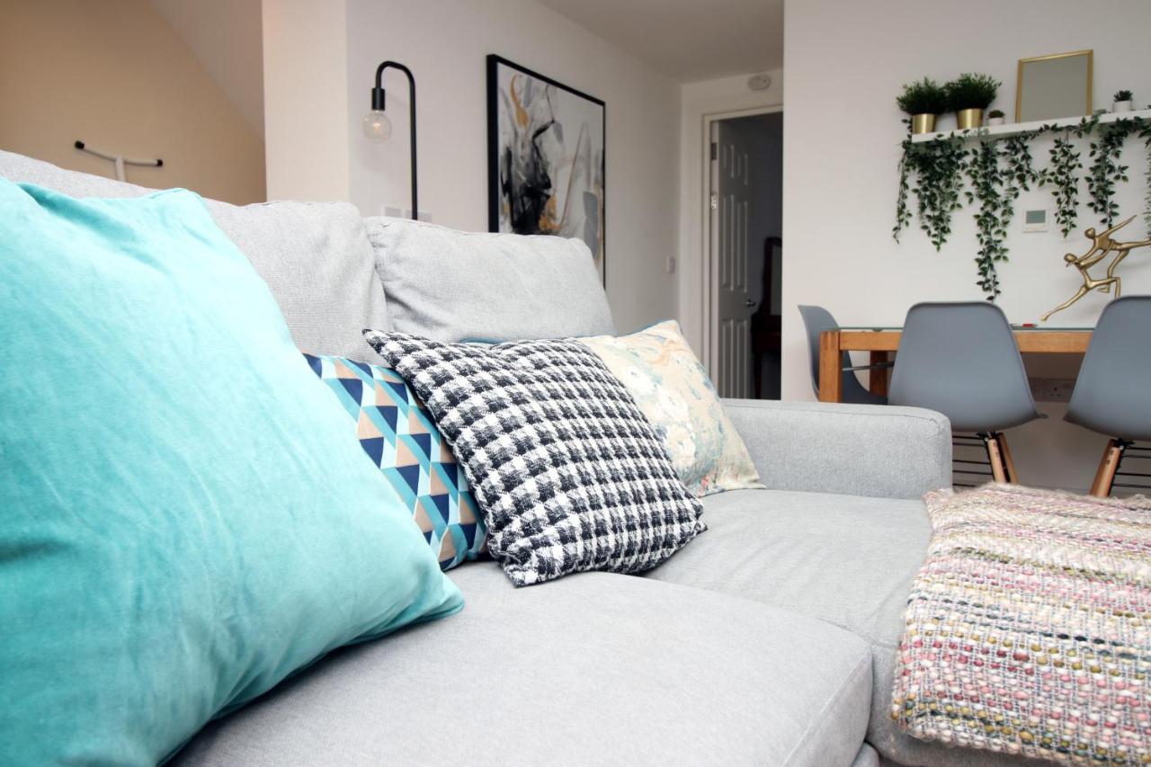 Flat 1 Batheaston By Mia Living Stylish 1 Bedroom Property With Free Parking Exteriör bild